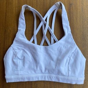 Lululemon Sports Bra Free To Be Serene